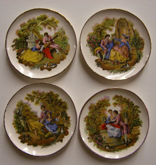 Dollhouse Miniature Golden Romance Plates, 4 Pc